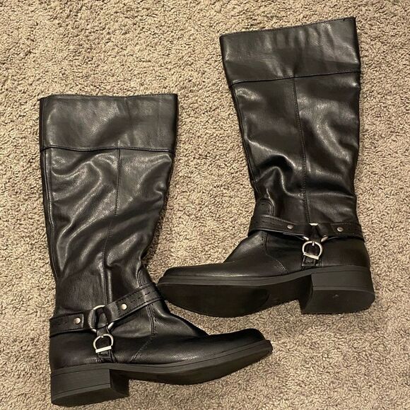 Xhilaration Black boots NWOB - Picture 2 of 4